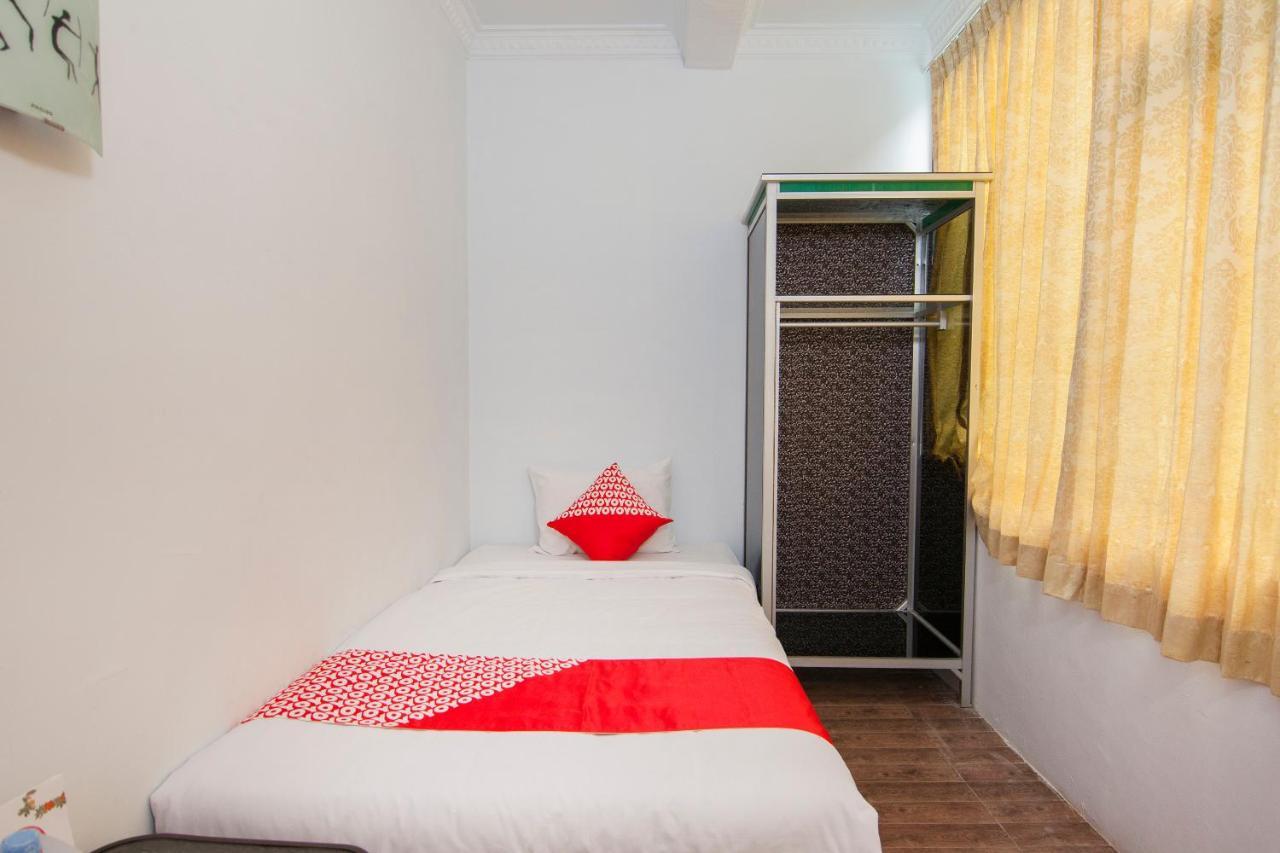 Oyo 1543 Sibayak Ncole Hotel Берастаги Екстериор снимка